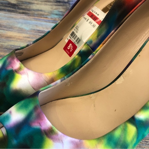 Guess Honora3 Womens Stilettos Peep Toes Multicolor Textile Uppers Size 8.5 - Picture 6 of 13
